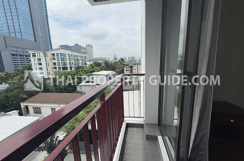 Apartment in Phaholyothin 